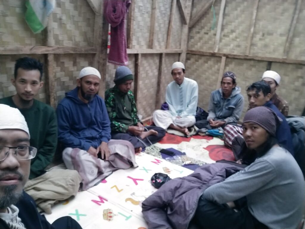 Kegiatan Bada Subuh Di Tanah Uzlah