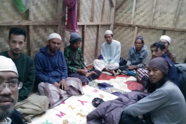 Kegiatan Bada Subuh Di Tanah Uzlah